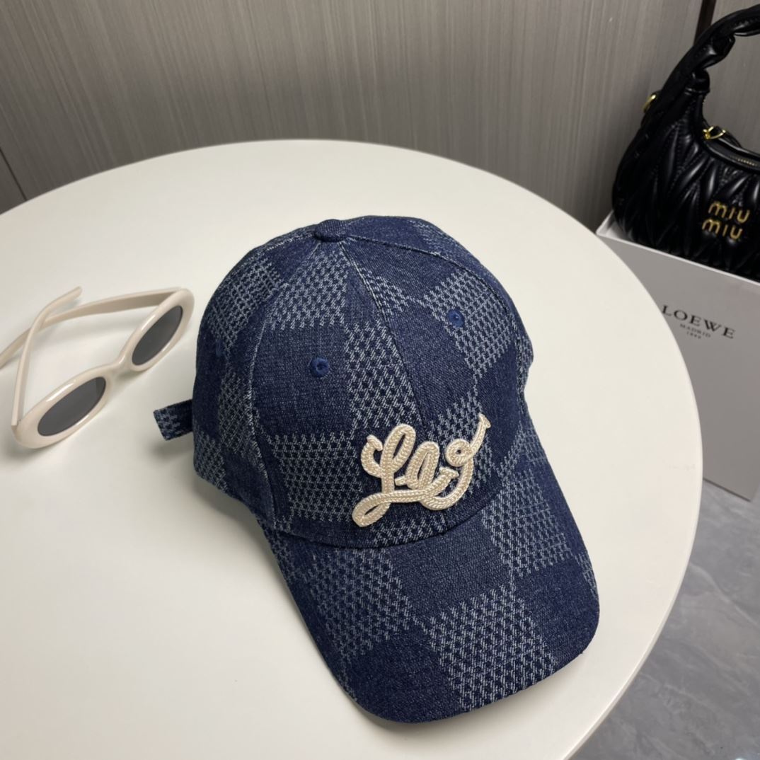 Louis Vuitton Caps